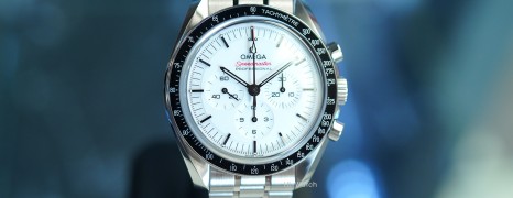 NEW!!! Omega Speedmaster MoonWatch Professional Chronograph 3861 White Dial (Sapphire) 42 mm (NEW Thai AD 04/2024)