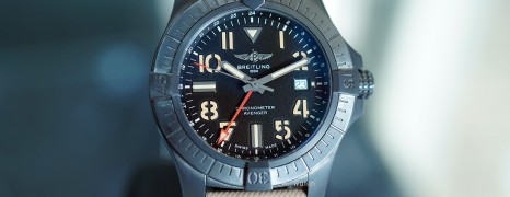 Breitling Avenger Automatic GMT 45 Night Mission 45 mm (Thai AD 06/2024)