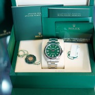 NEW!!! Rolex Oyster Perpetual Green Dial 41 mm REF.124300 (NEW Thai AD 01/2025)